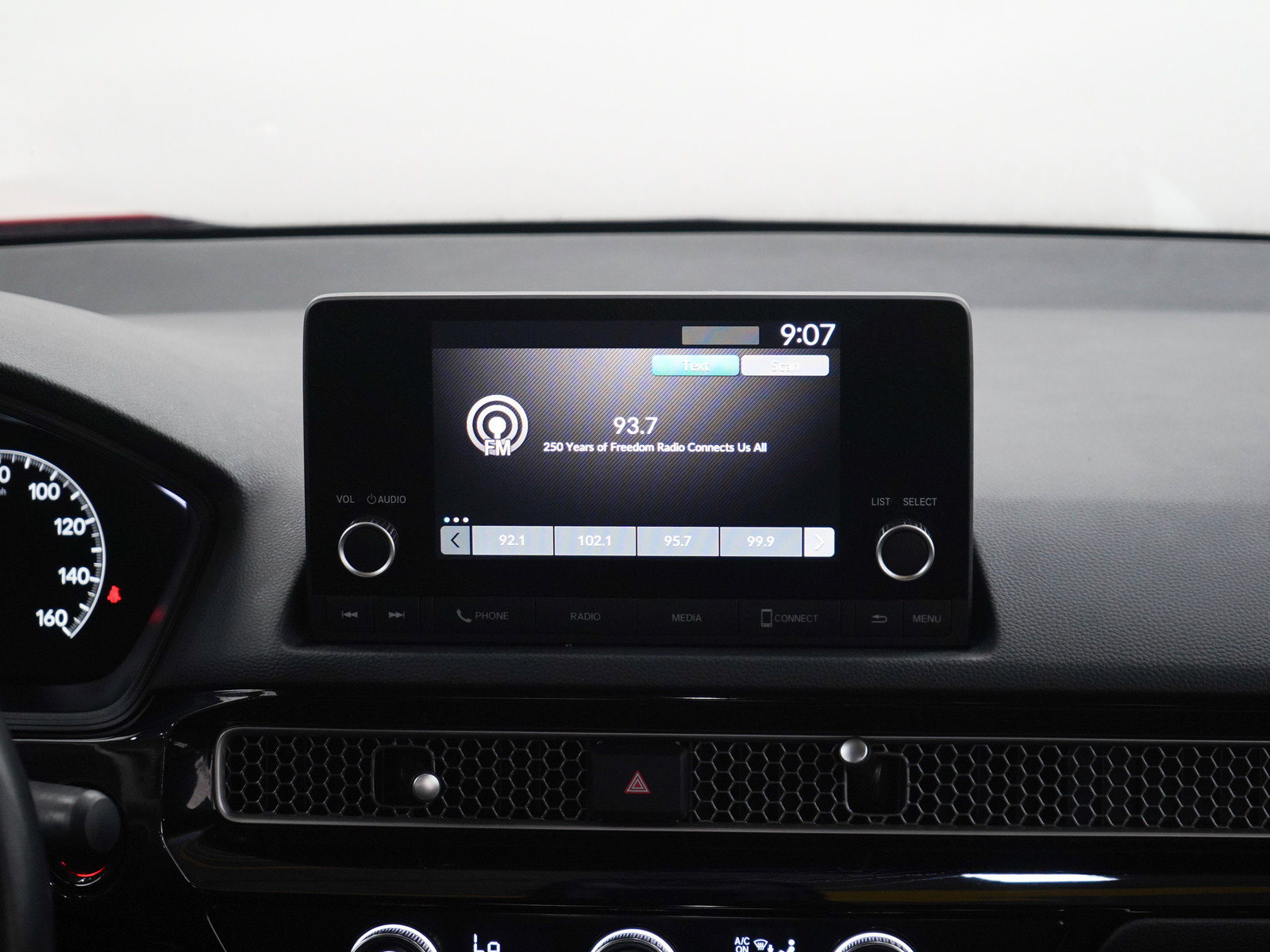 Used 2023 Honda Civic Sport image 15