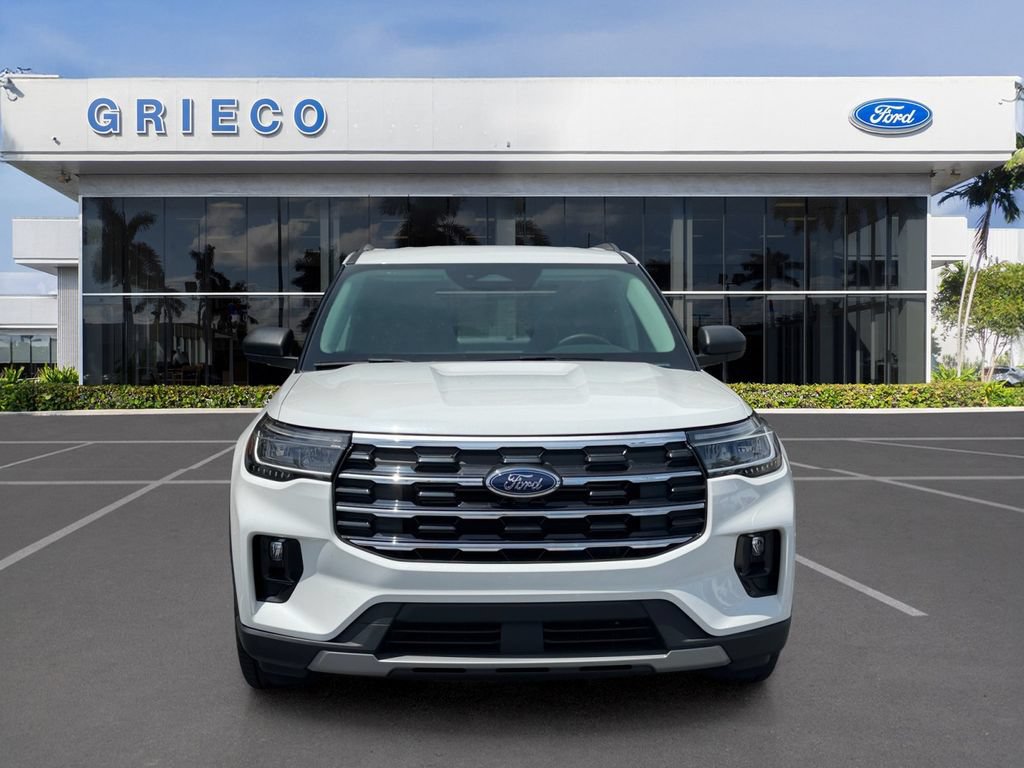 New 2026 Ford Explorer Active w/ Active Comfort Package RWD image 2