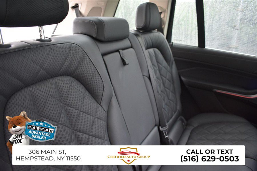 Used 2026 BMW X7 xDrive40i AWD/4WD image 29