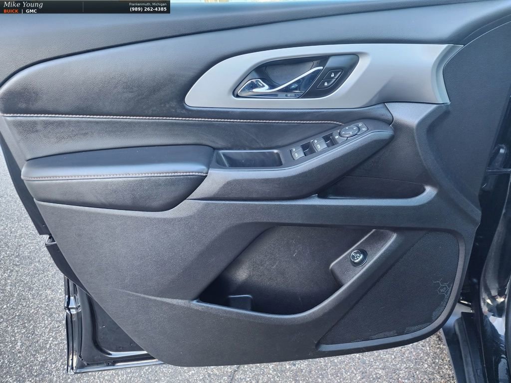 Used 2018 Chevrolet Traverse LT image 30