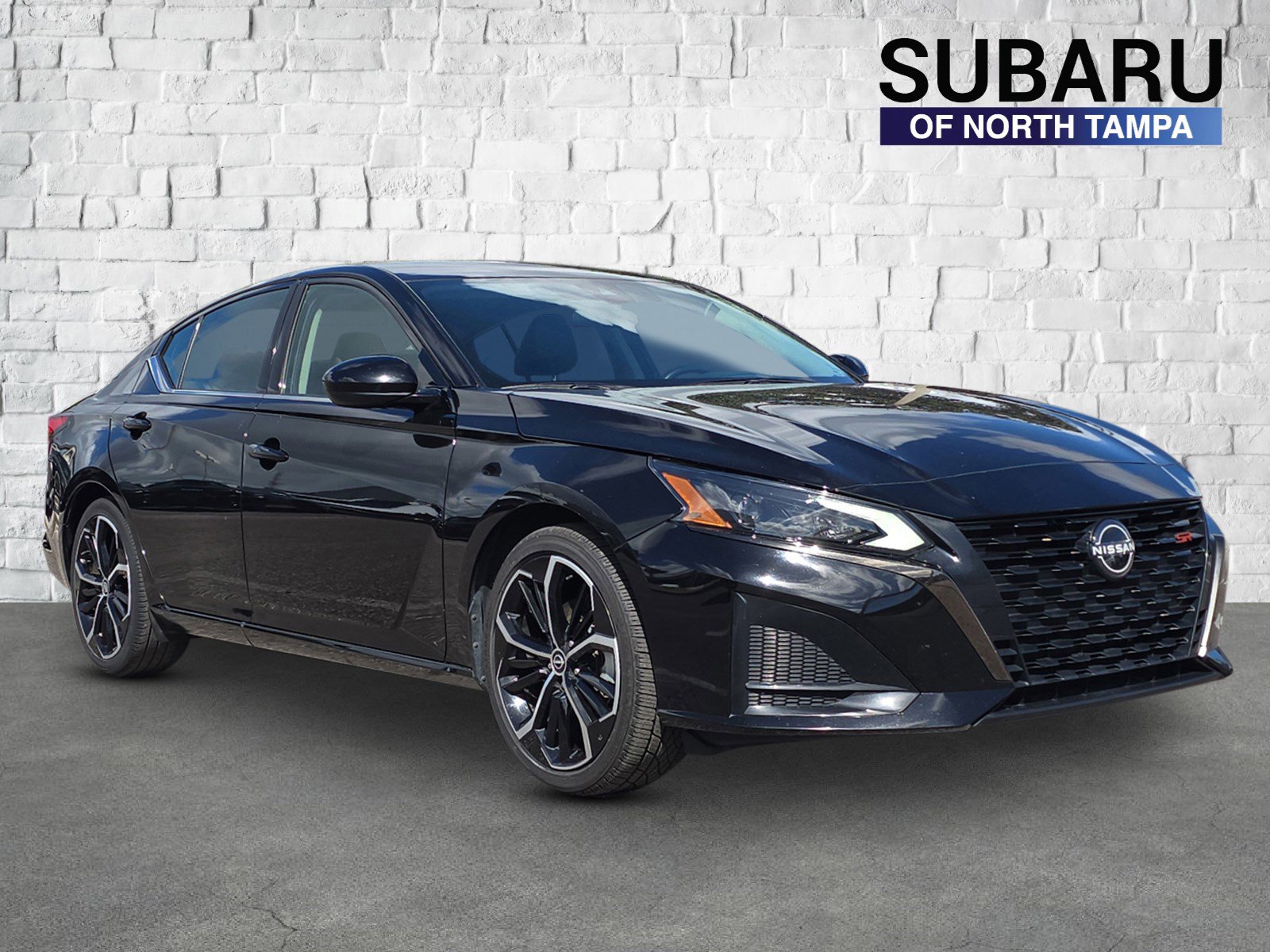 Used 2023 Nissan Altima 2.5 SR