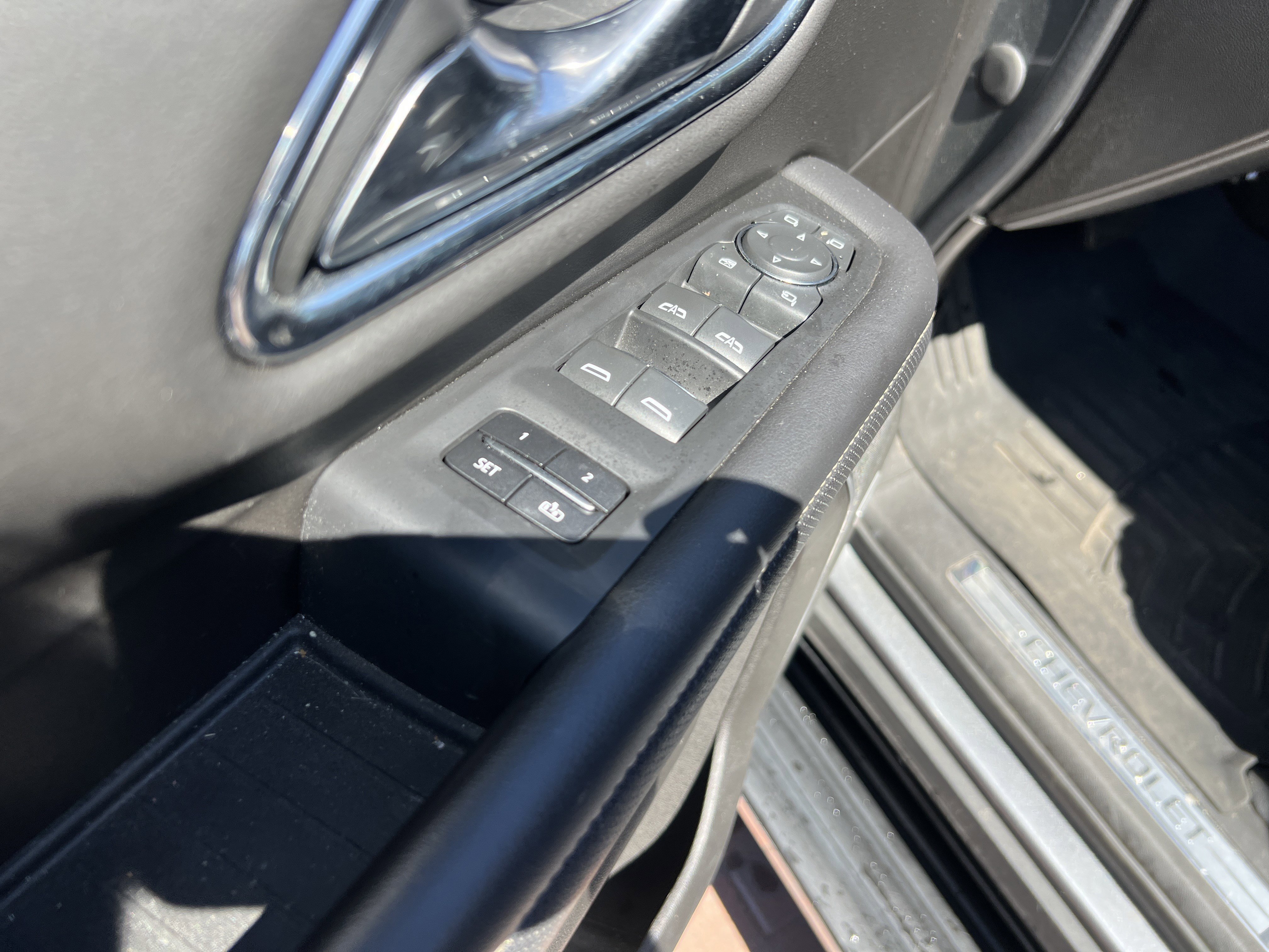 Used 2021 Chevrolet Tahoe Premier AWD/4WD image 15