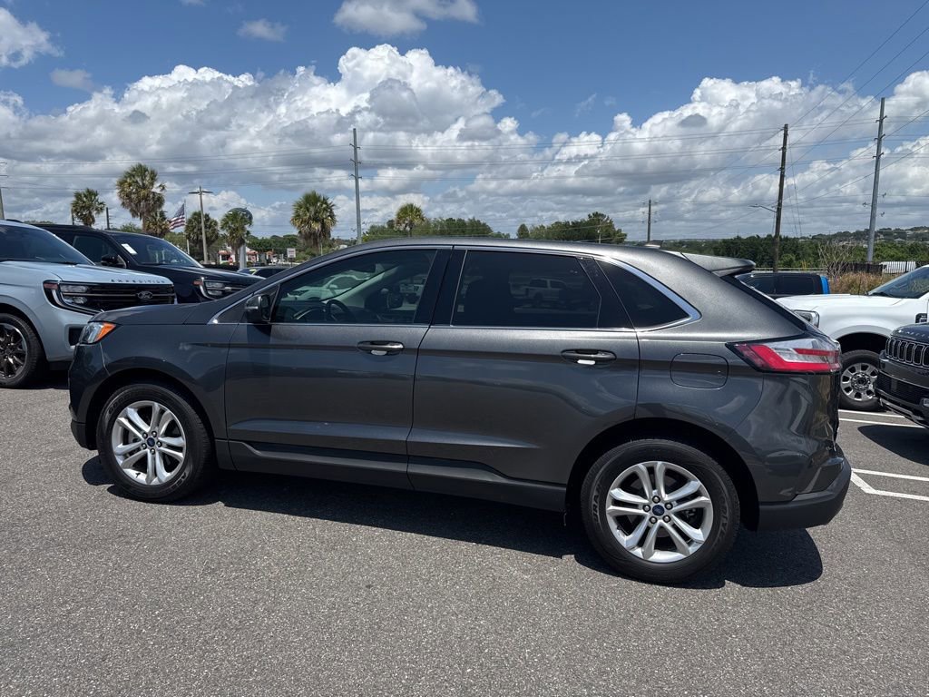 Used 2020 Ford Edge SEL w/ Convenience Package FWD image 4