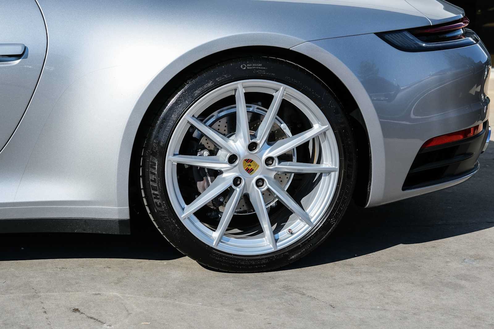 Used 2020 Porsche 911 Carrera RWD image 20