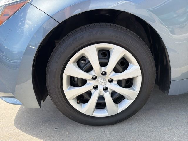 Used 2024 Toyota Corolla LE image 9