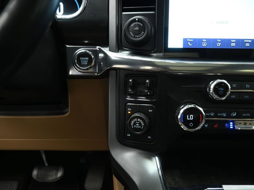 Certified 2021 Ford F150 Lariat w/ Equipment Group 502A High image 17