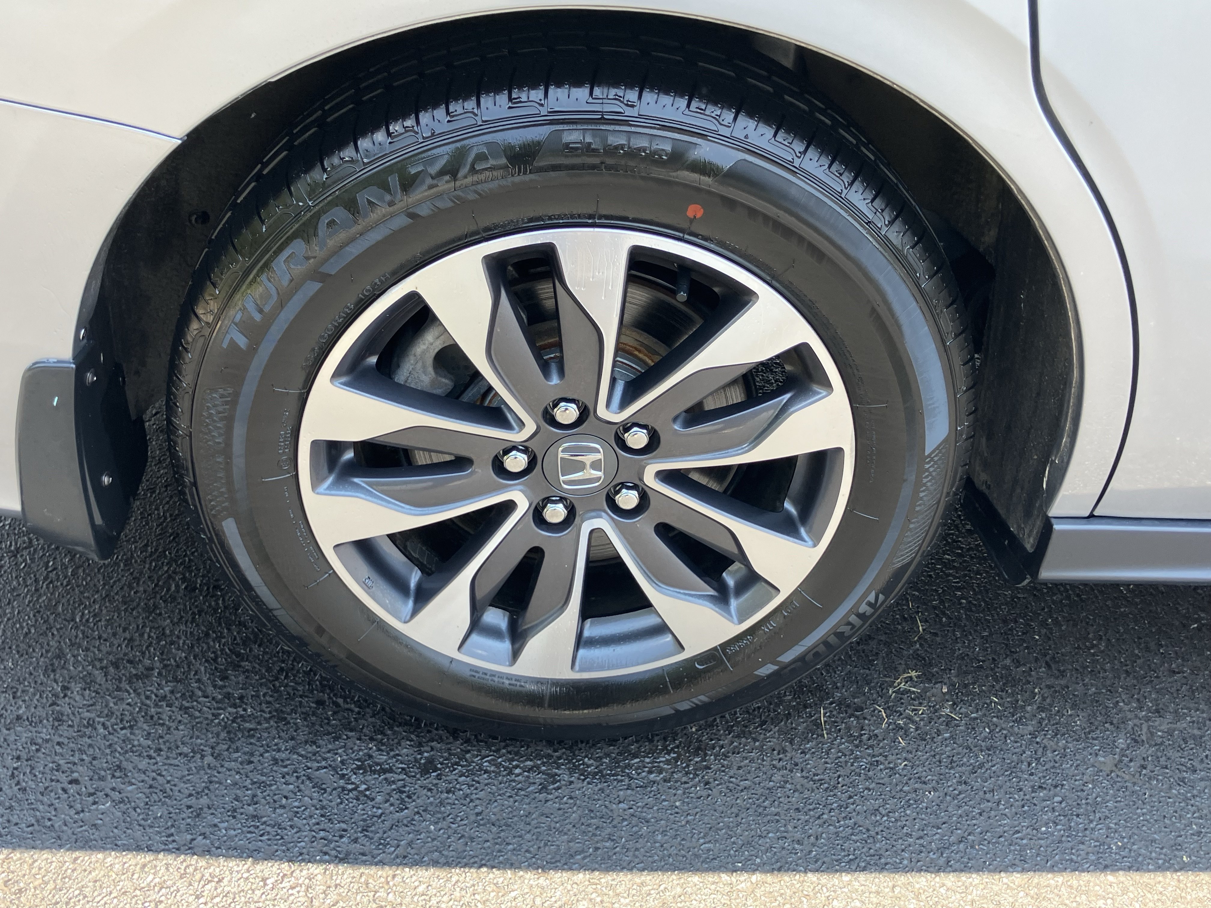 Certified 2024 Honda Odyssey EX-L image 13