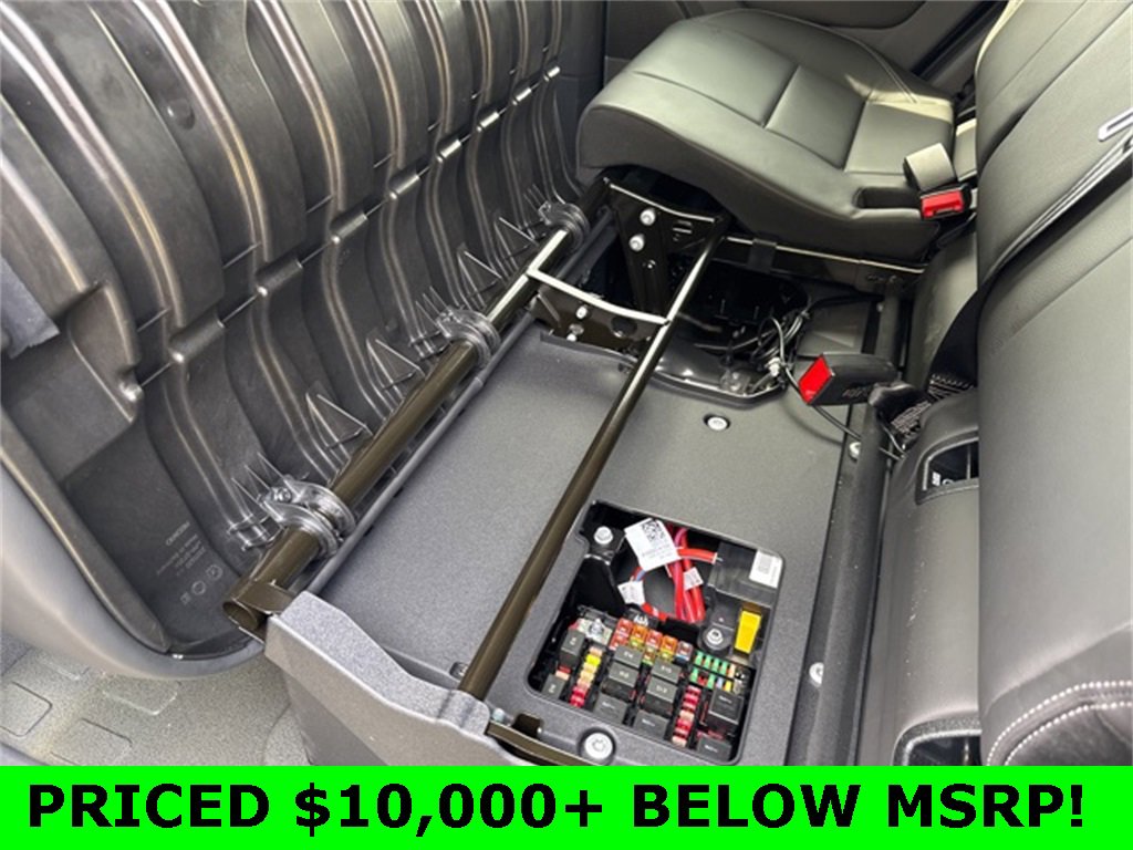 Used 2024 INEOS Grenadier Base image 30