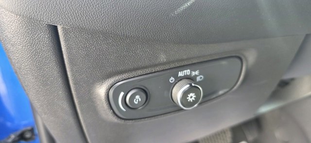 Used 2024 Chevrolet Equinox LT image 16