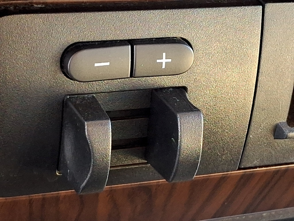 Used 2012 Ford F350 Lariat AWD/4WD image 27