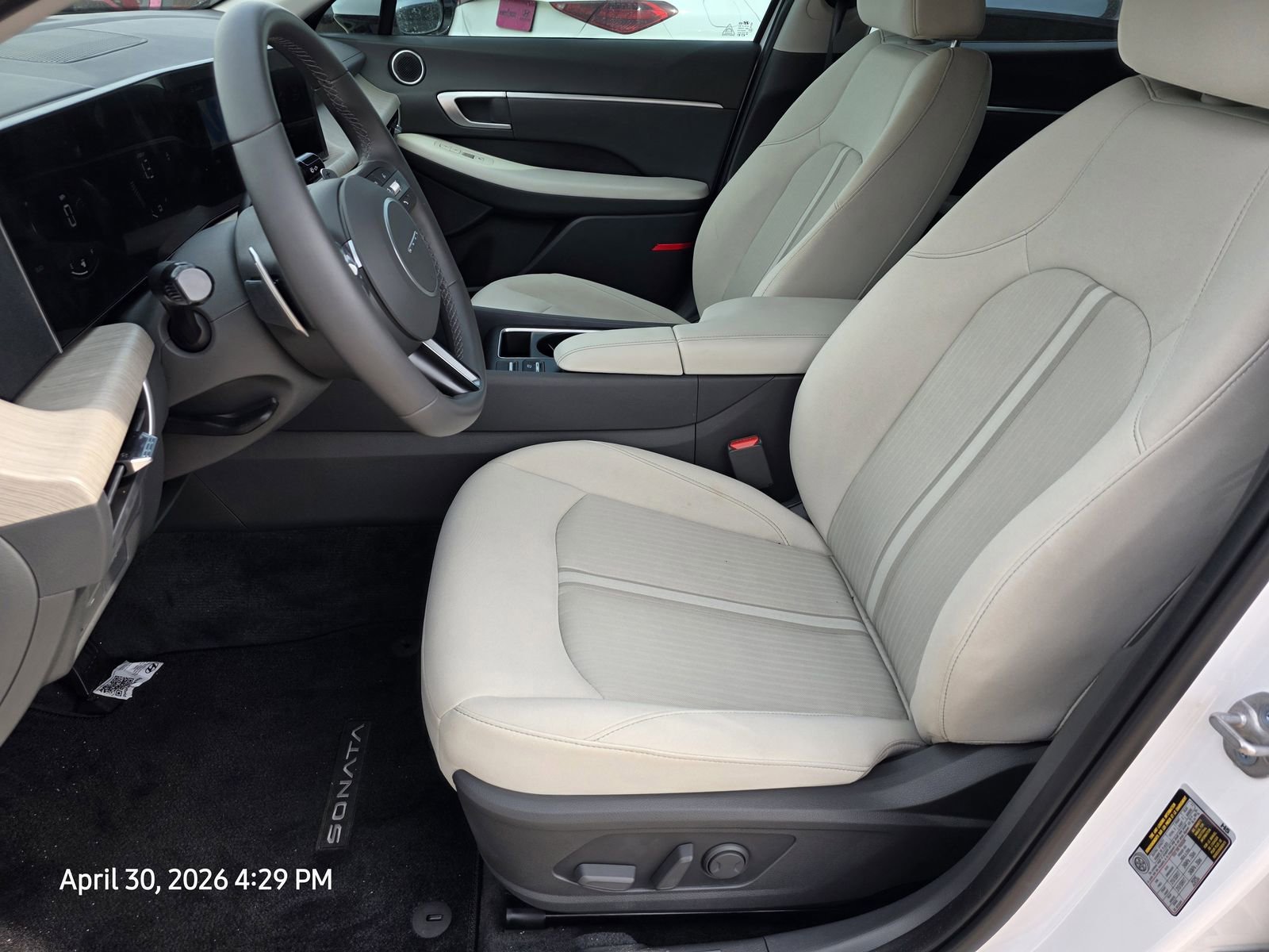 Used 2025 Hyundai Sonata SEL FWD image 11