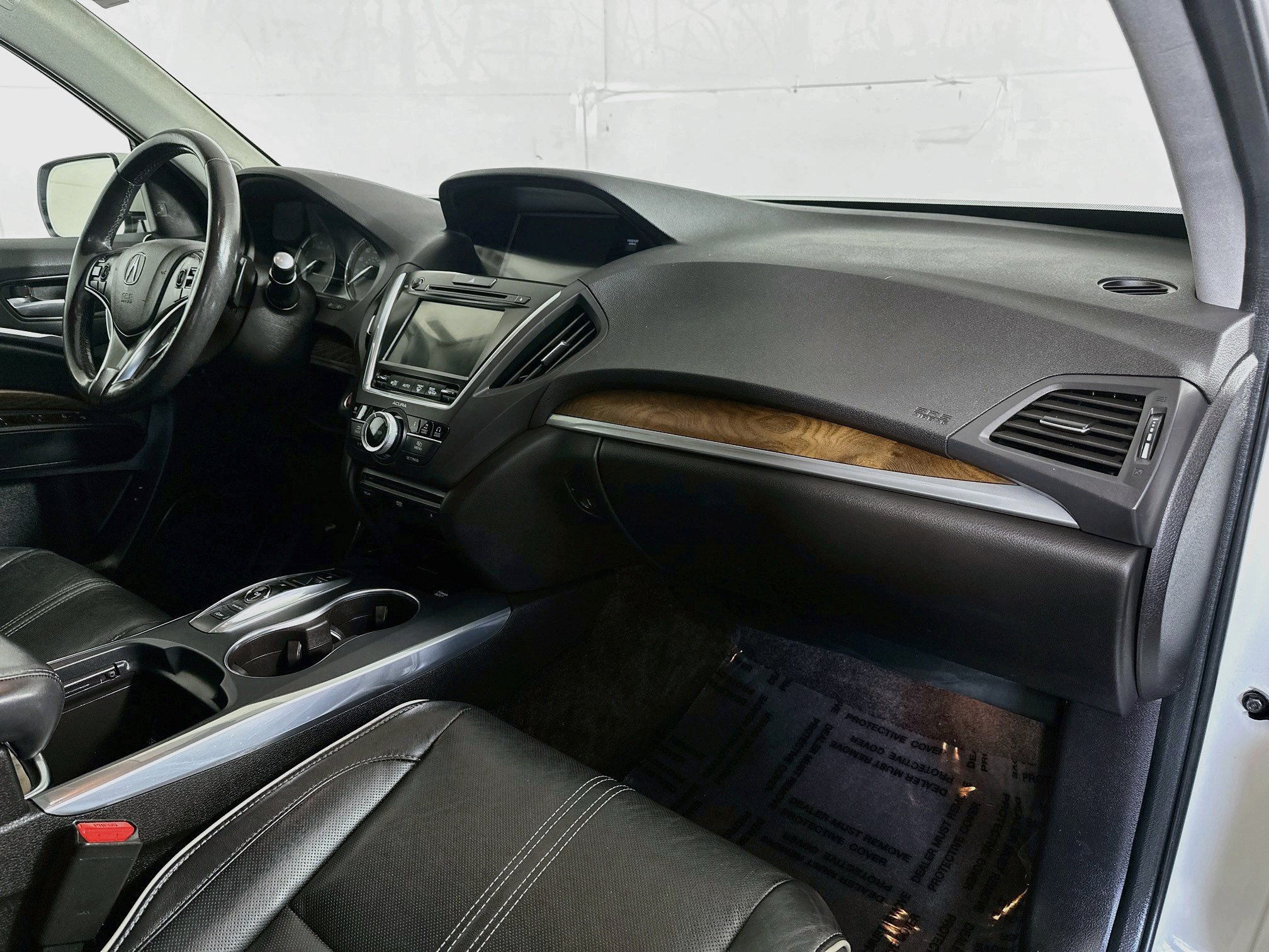 Used 2017 Acura MDX SH-AWD image 31