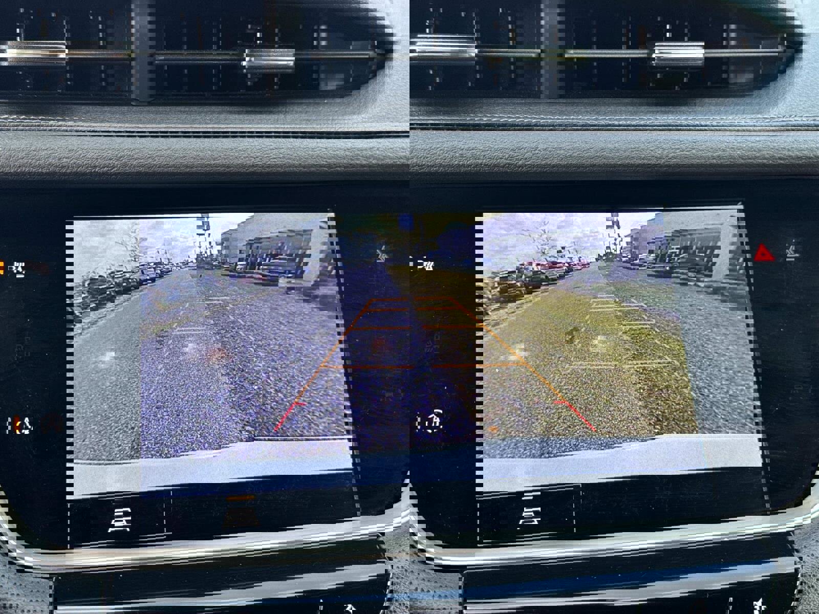 Certified 2025 Cadillac XT5 Premium Luxury image 28