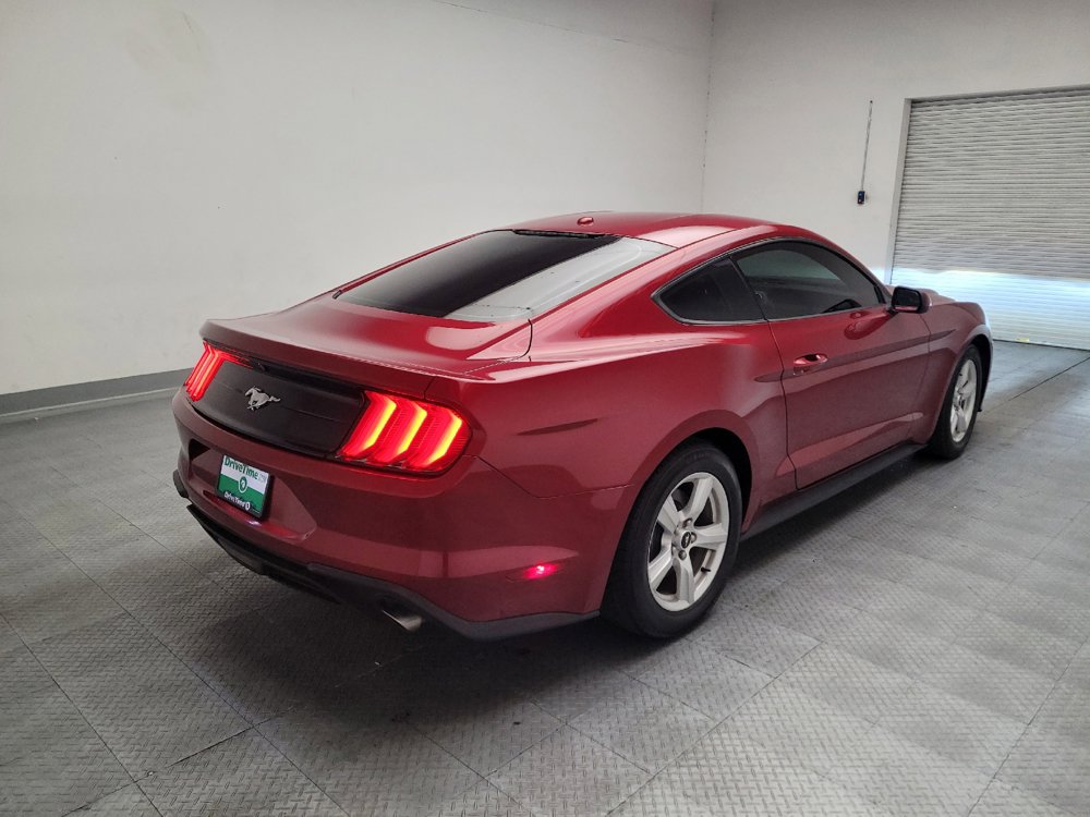 Used 2019 Ford Mustang Coupe RWD image 9