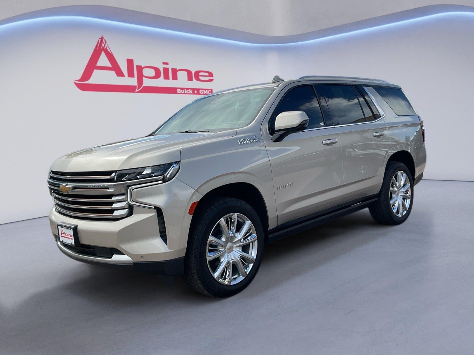 Used 2021 Chevrolet Tahoe High Country w/ Premium Package AWD/4WD image 1