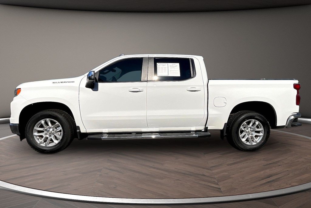 Used 2022 Chevrolet Silverado 1500 LT w/ Protection Package RWD image 7