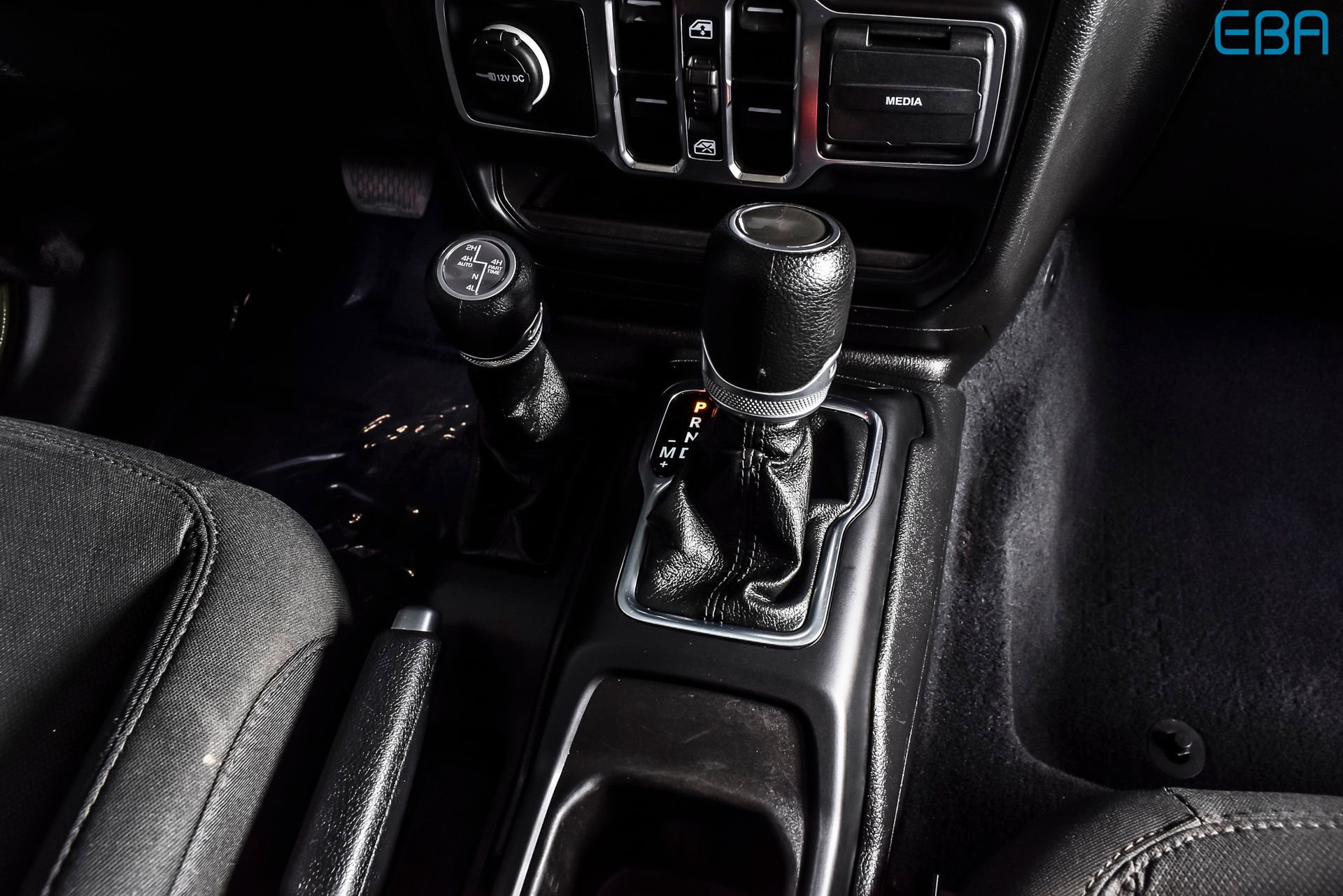 Used 2023 Jeep Wrangler Unlimited w/ 8.4" Radio Group AWD/4WD image 33