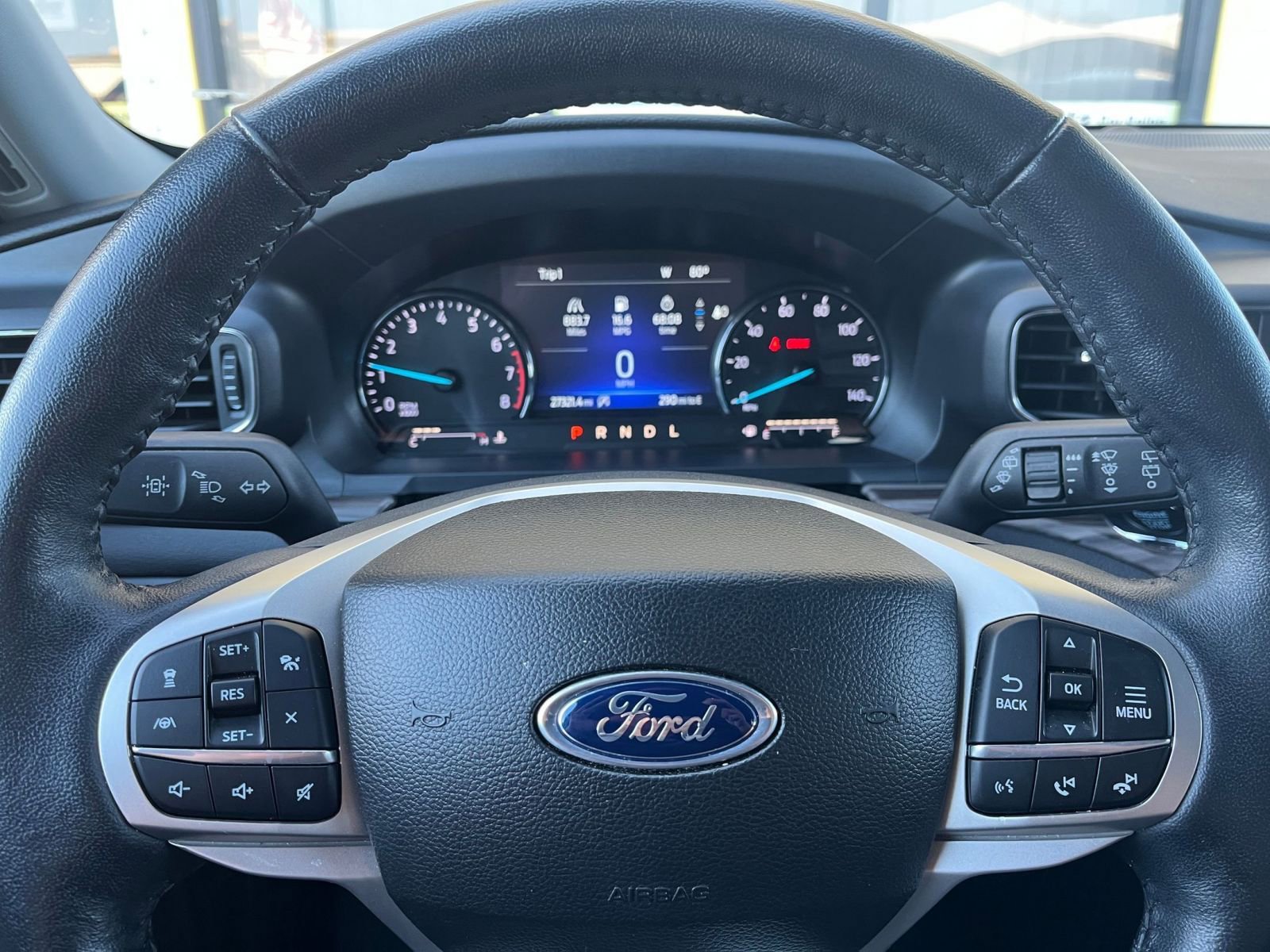 Used 2023 Ford Explorer Limited image 31