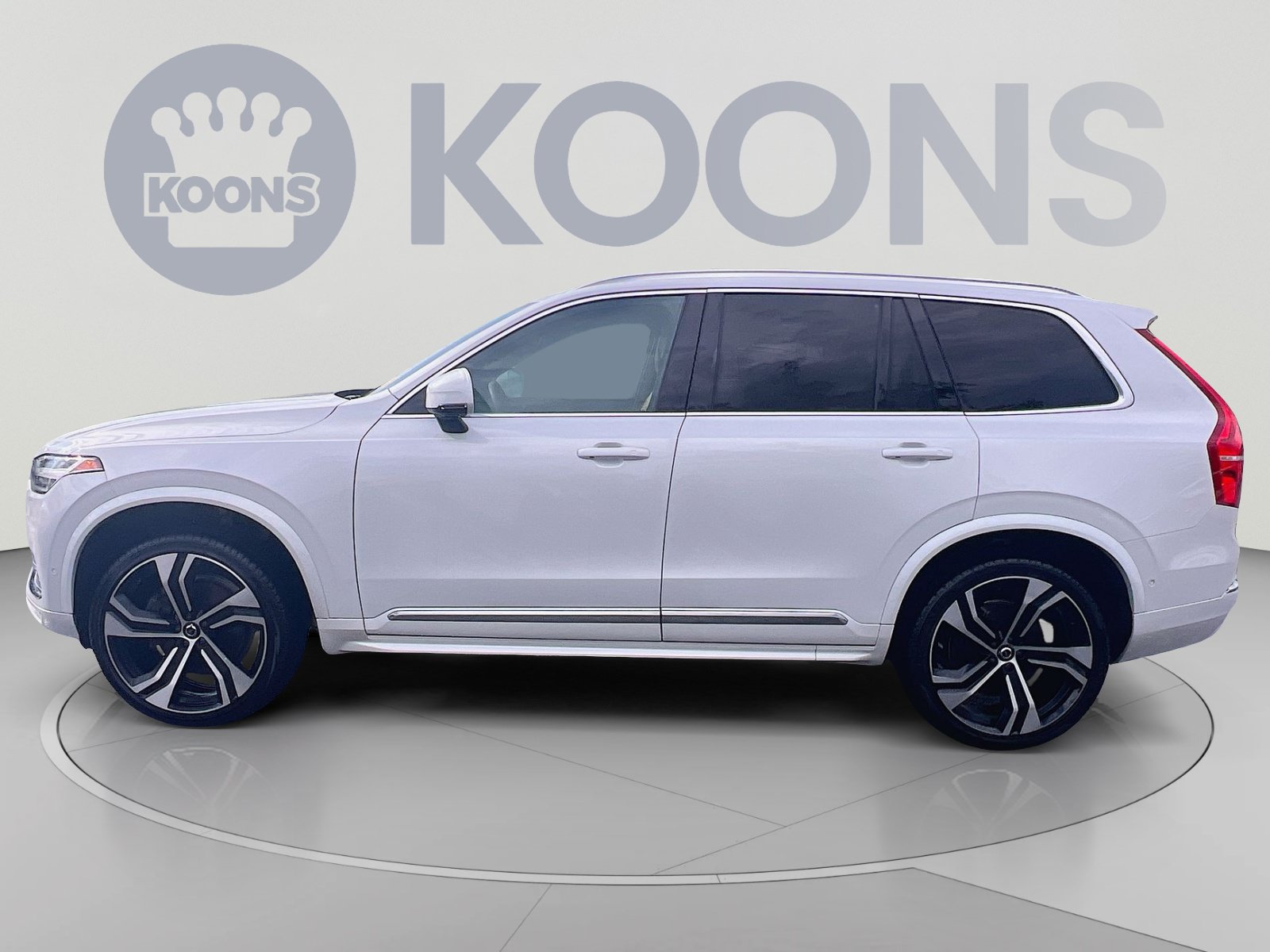 Used 2024 Volvo XC90 B6 Ultimate w/ Lounge Package AWD/4WD image 2
