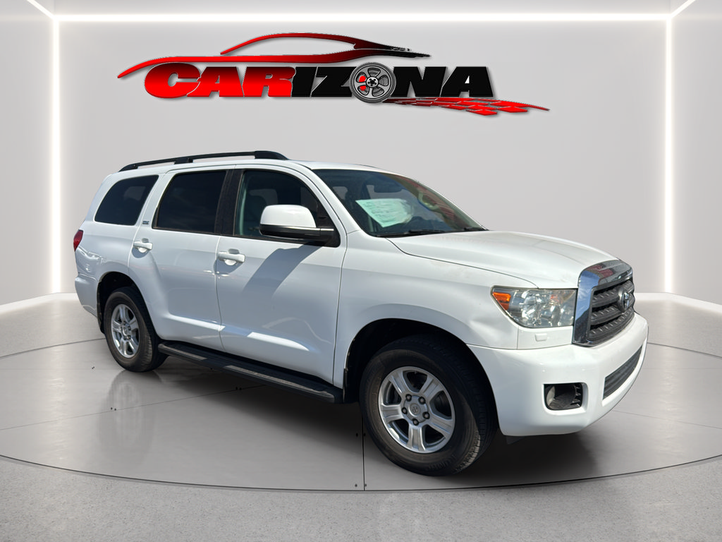 Used 2015 Toyota Sequoia SR5 RWD image 2