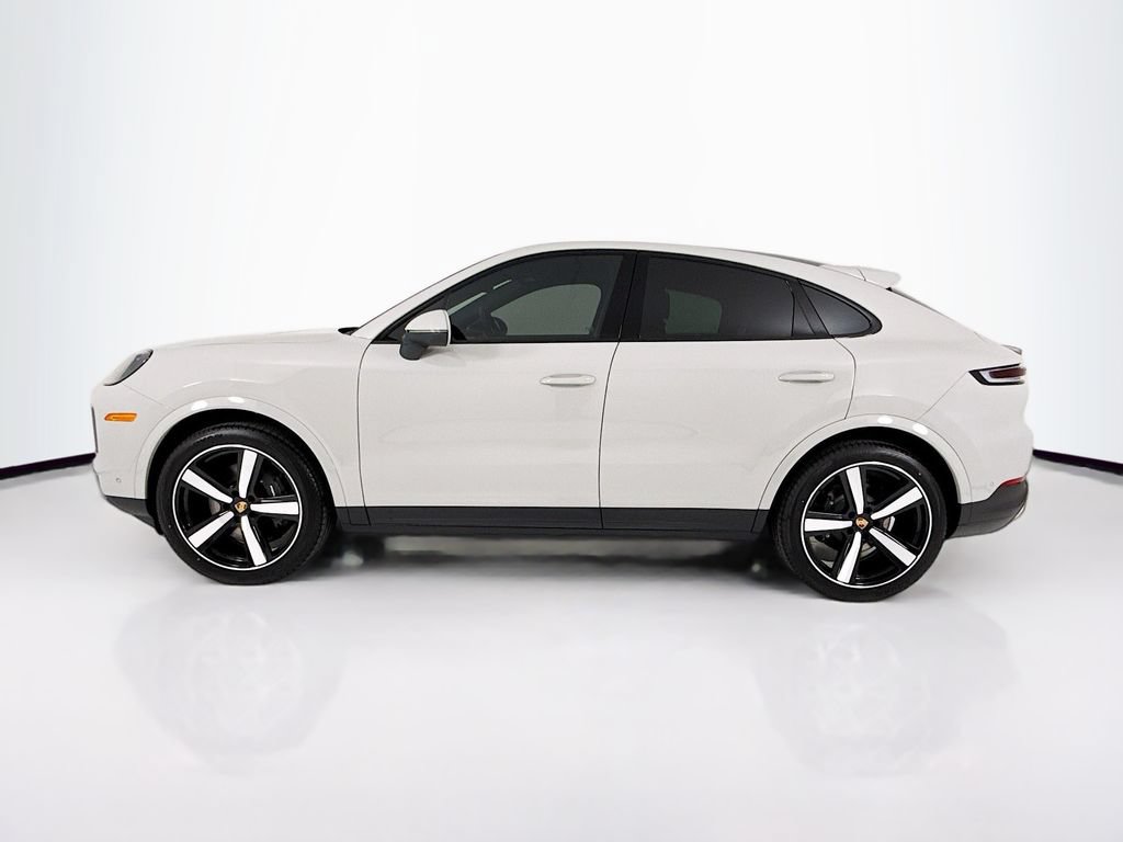 New 2026 Porsche Cayenne Coupe AWD/4WD image 2