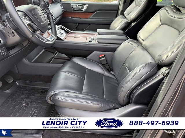 Used 2022 Lincoln Navigator L 2WD image 10