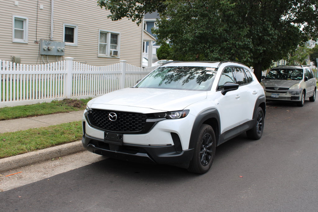 Used 2025 MAZDA CX-50 AWD 2.5 Hybrid w/ Premium Pkg image 2