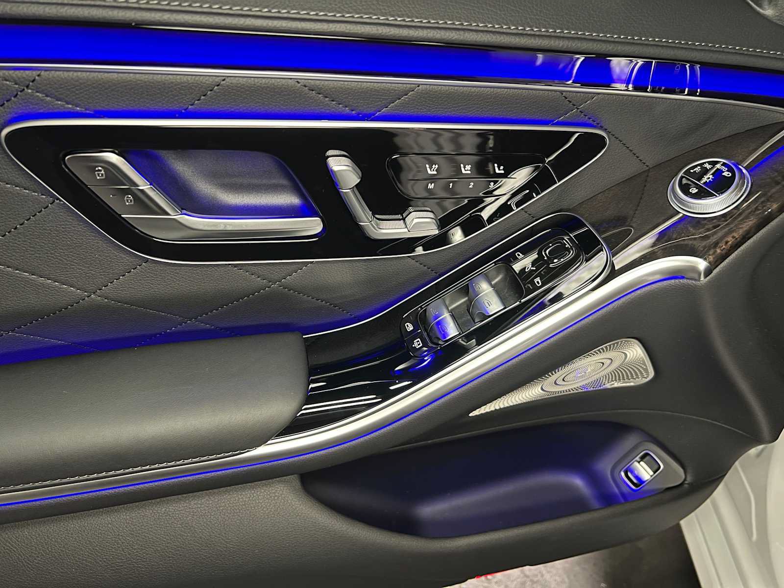 New 2026 Mercedes-Benz S 500 4MATIC image 22