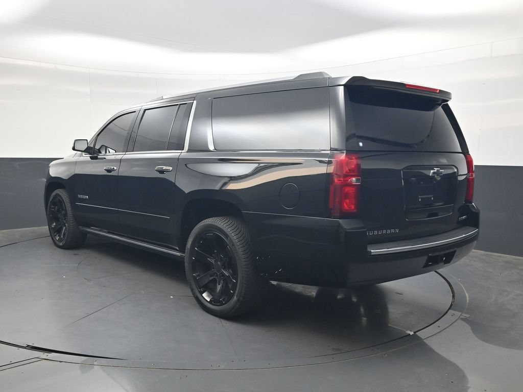 Used 2020 Chevrolet Suburban Premier AWD/4WD image 7