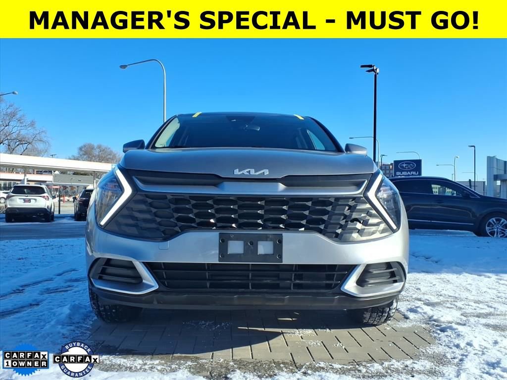 Used 2023 Kia Sportage LX image 2
