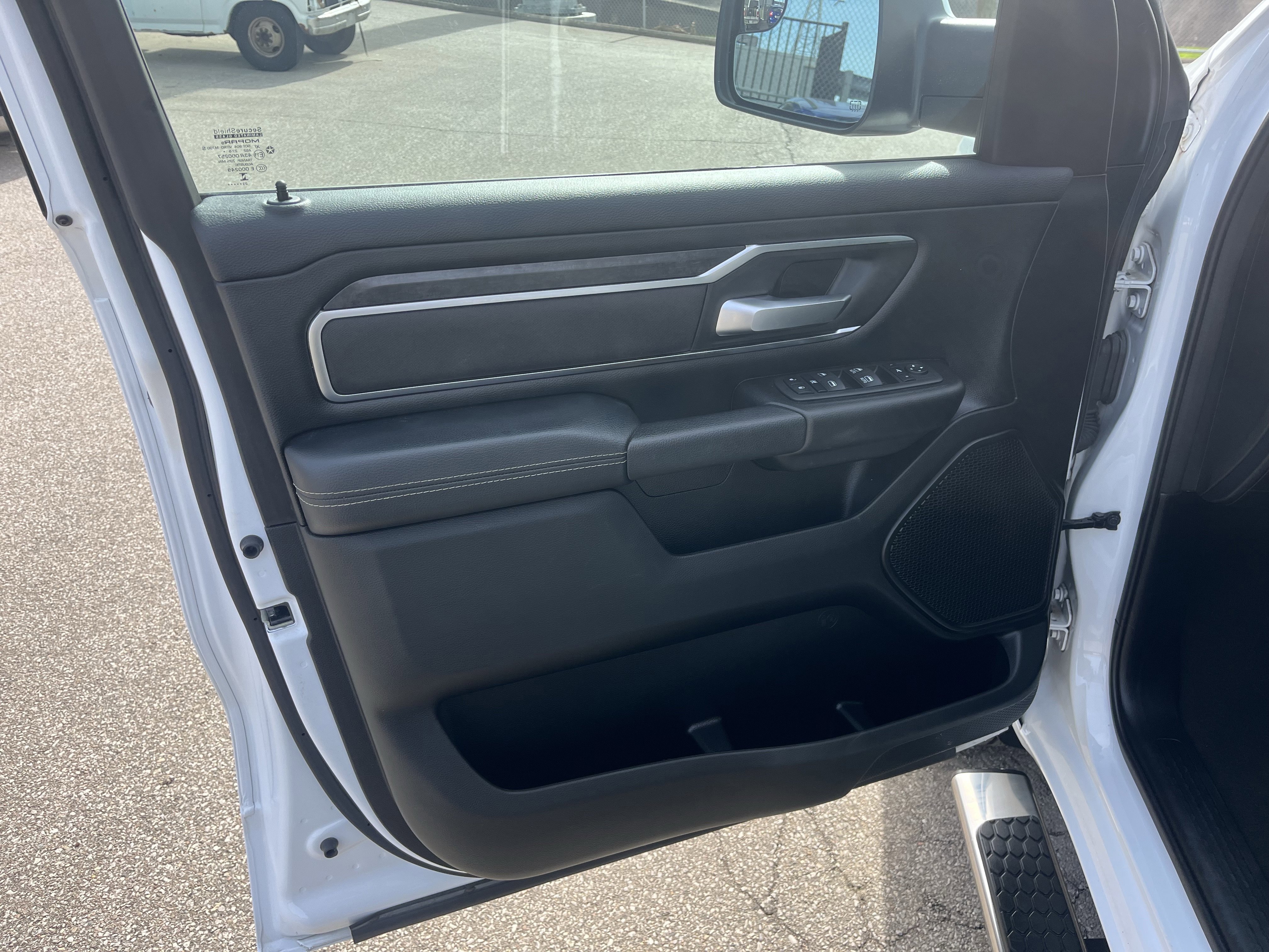 Used 2024 RAM 1500 Big Horn AWD/4WD image 14
