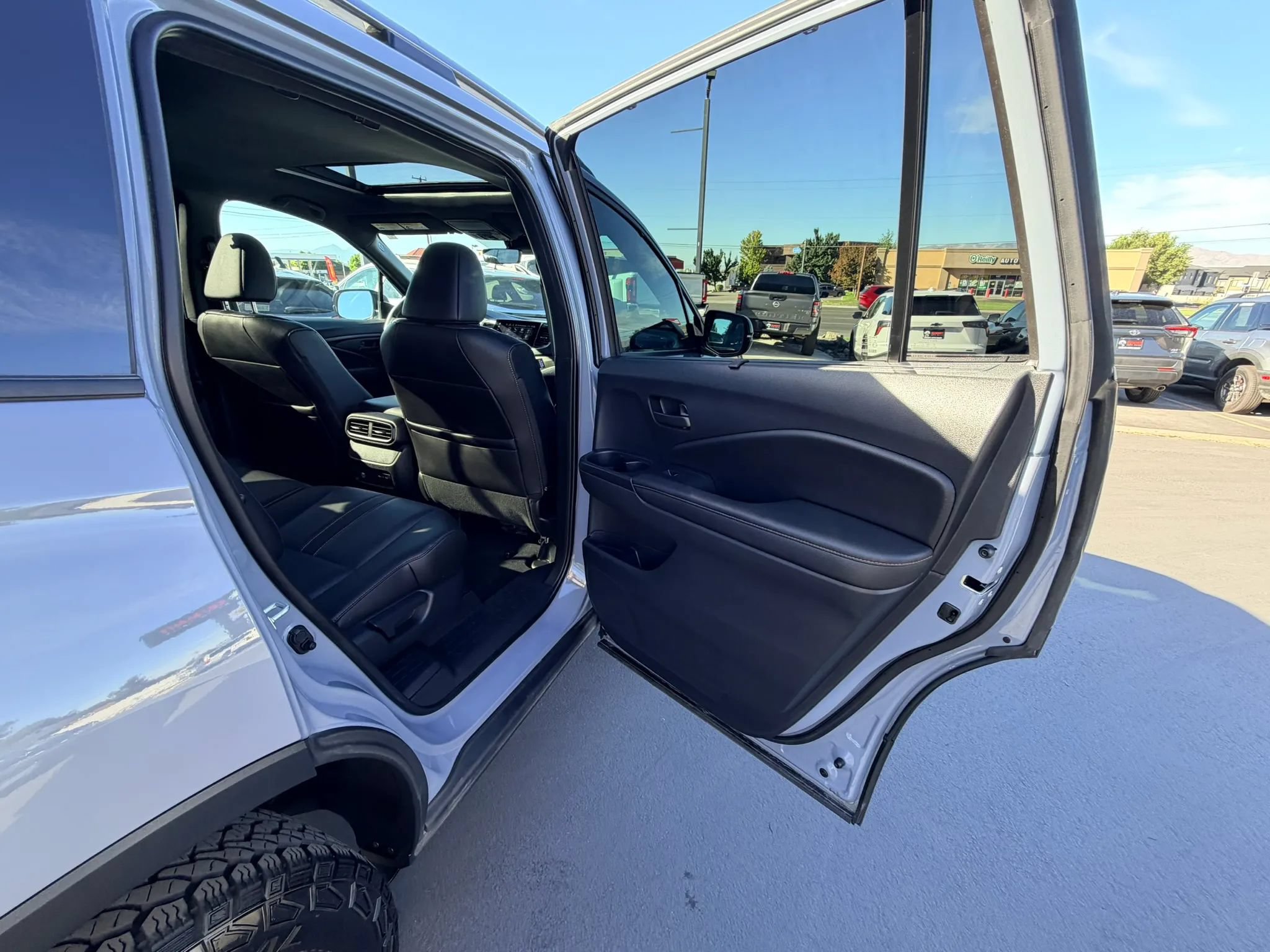 Used 2025 Honda Passport TrailSport image 20