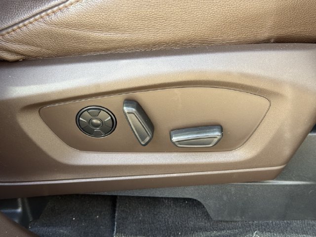 Used 2021 Ford Explorer King Ranch w/ Premium Technology Package RWD image 26