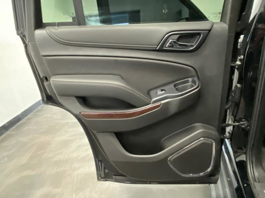 Used 2019 GMC Yukon SLT w/ Graphite Performance Edition image 46