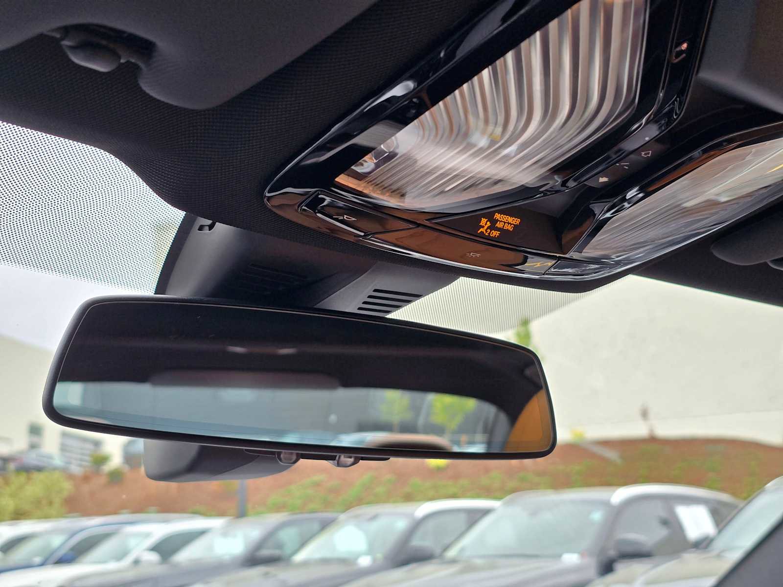 Used 2025 BMW 330i xDrive Sedan w/ Premium Package image 27