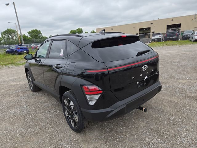 New 2025 Hyundai Kona SEL image 8