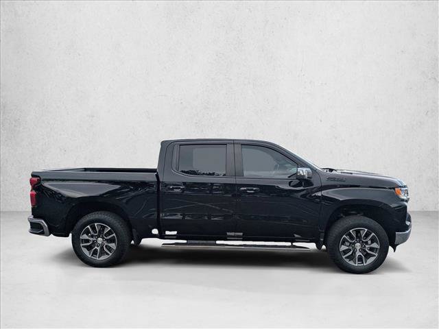 Used 2024 Chevrolet Silverado 1500 LT AWD/4WD image 4