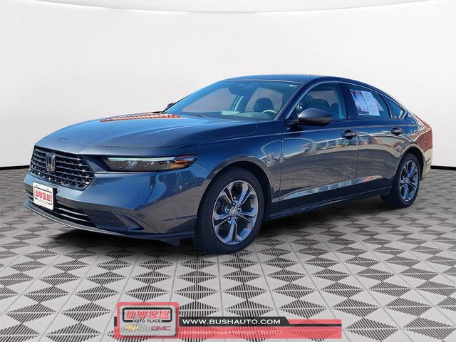 Used 2024 Honda Accord EX image 2