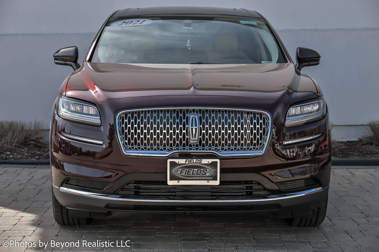 Used 2021 Lincoln Nautilus Reserve image 2
