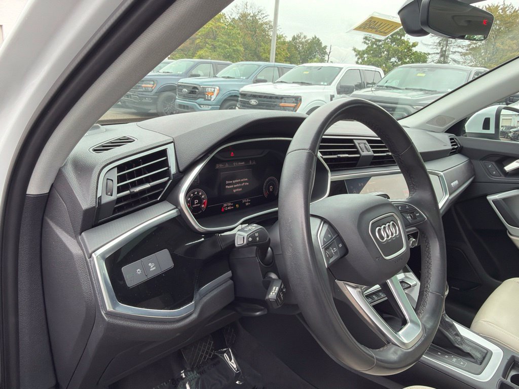 Used 2023 Audi Q3 2.0T Premium Plus w/ Premium Plus Package AWD/4WD image 20