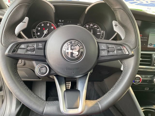 Used 2023 Alfa Romeo Giulia Sprint AWD/4WD image 16