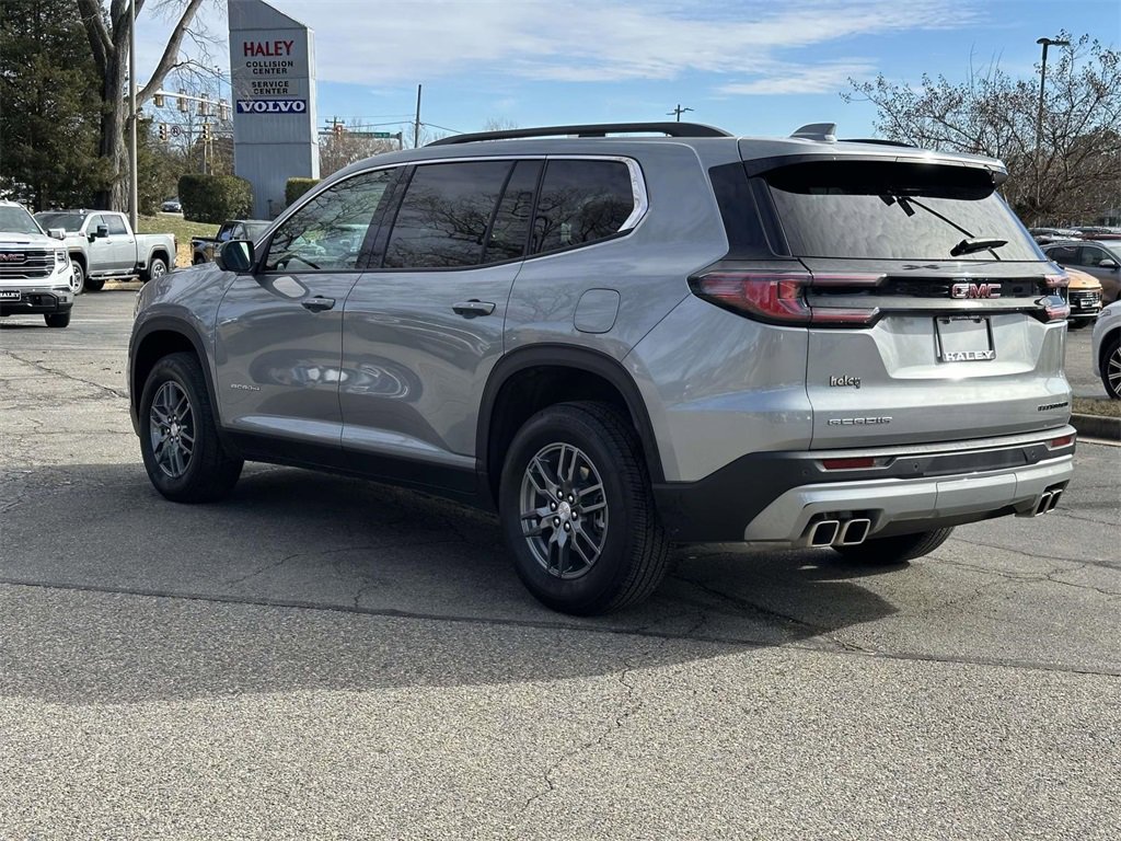 Used 2025 GMC Acadia Elevation image 22