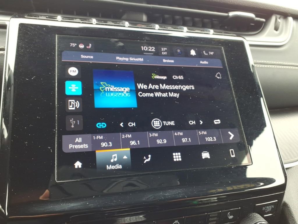 Used 2024 Jeep Grand Cherokee Altitude image 21