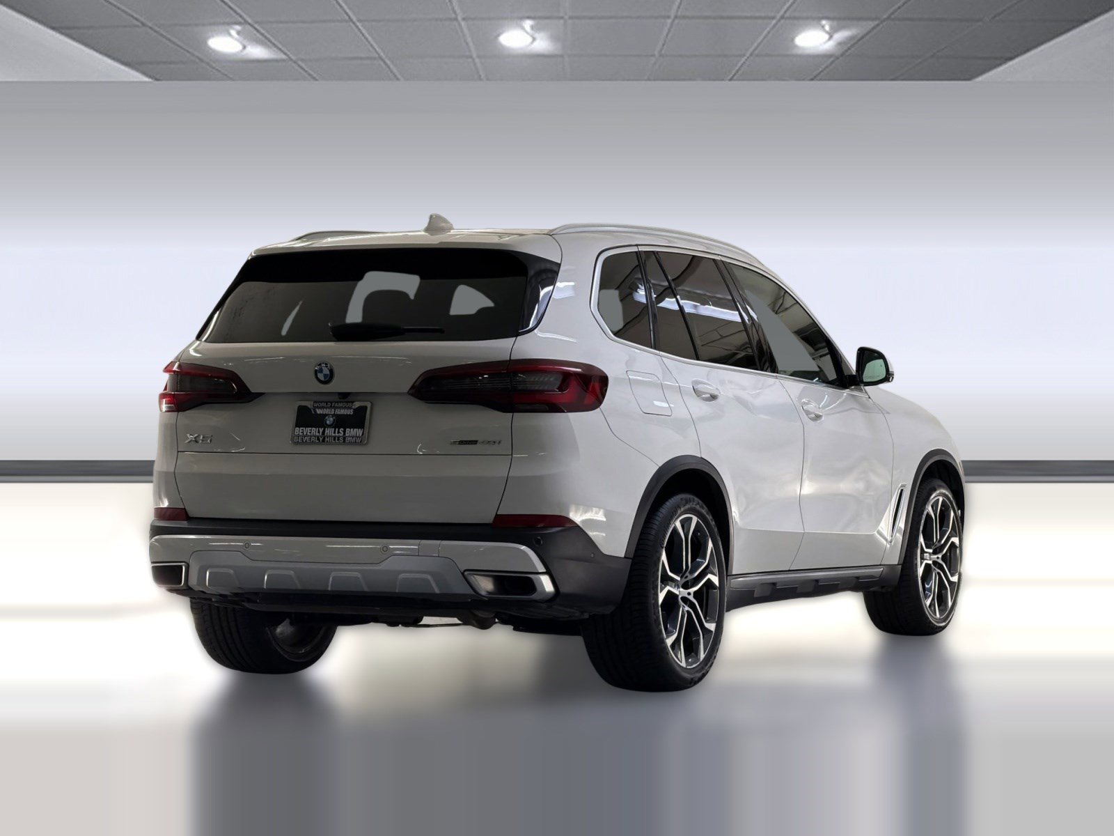 Certified 2023 BMW X5 sDrive40i w/ Climate Comfort Package image 8