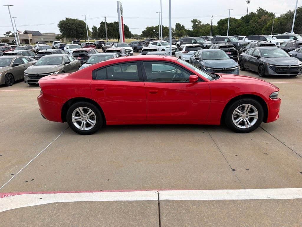 Used 2022 Dodge Charger SXT RWD image 6