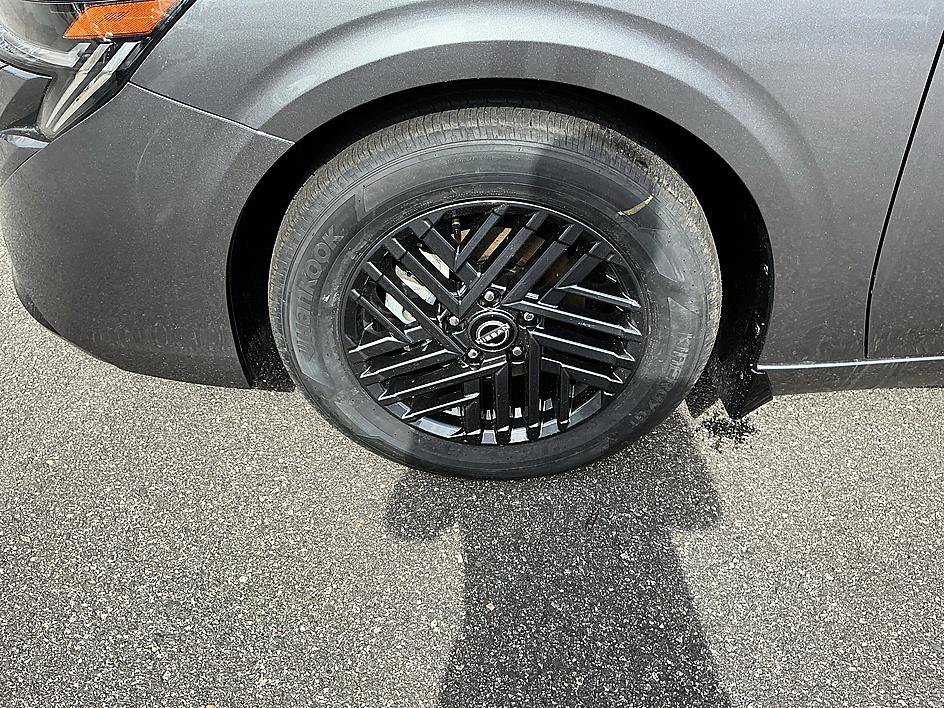 New 2026 Nissan Sentra SV image 7