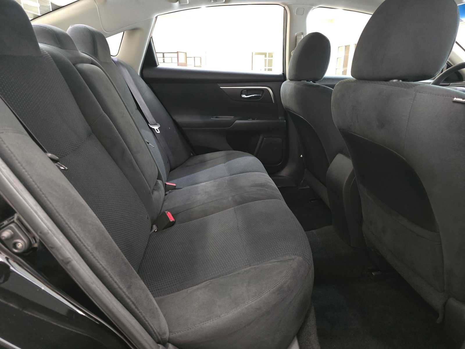 Used 2015 Nissan Altima 2.5 S FWD image 24