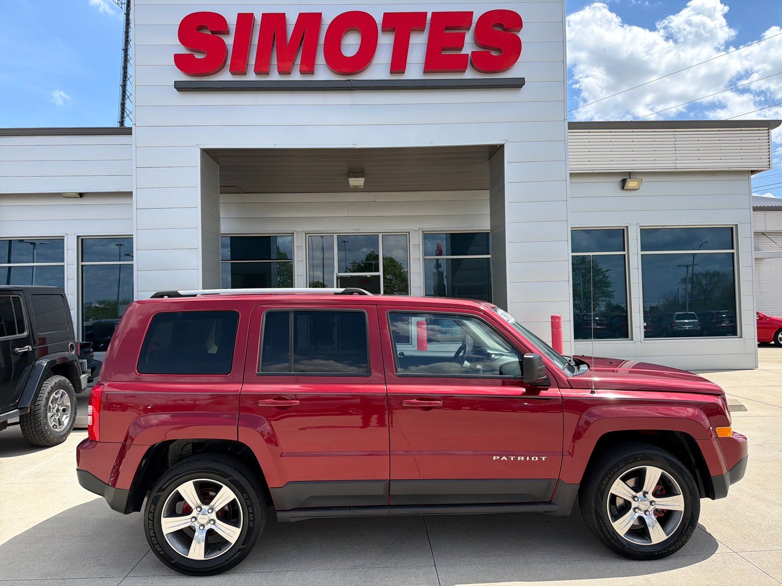 Used 2017 Jeep Patriot High Altitude AWD/4WD image 1