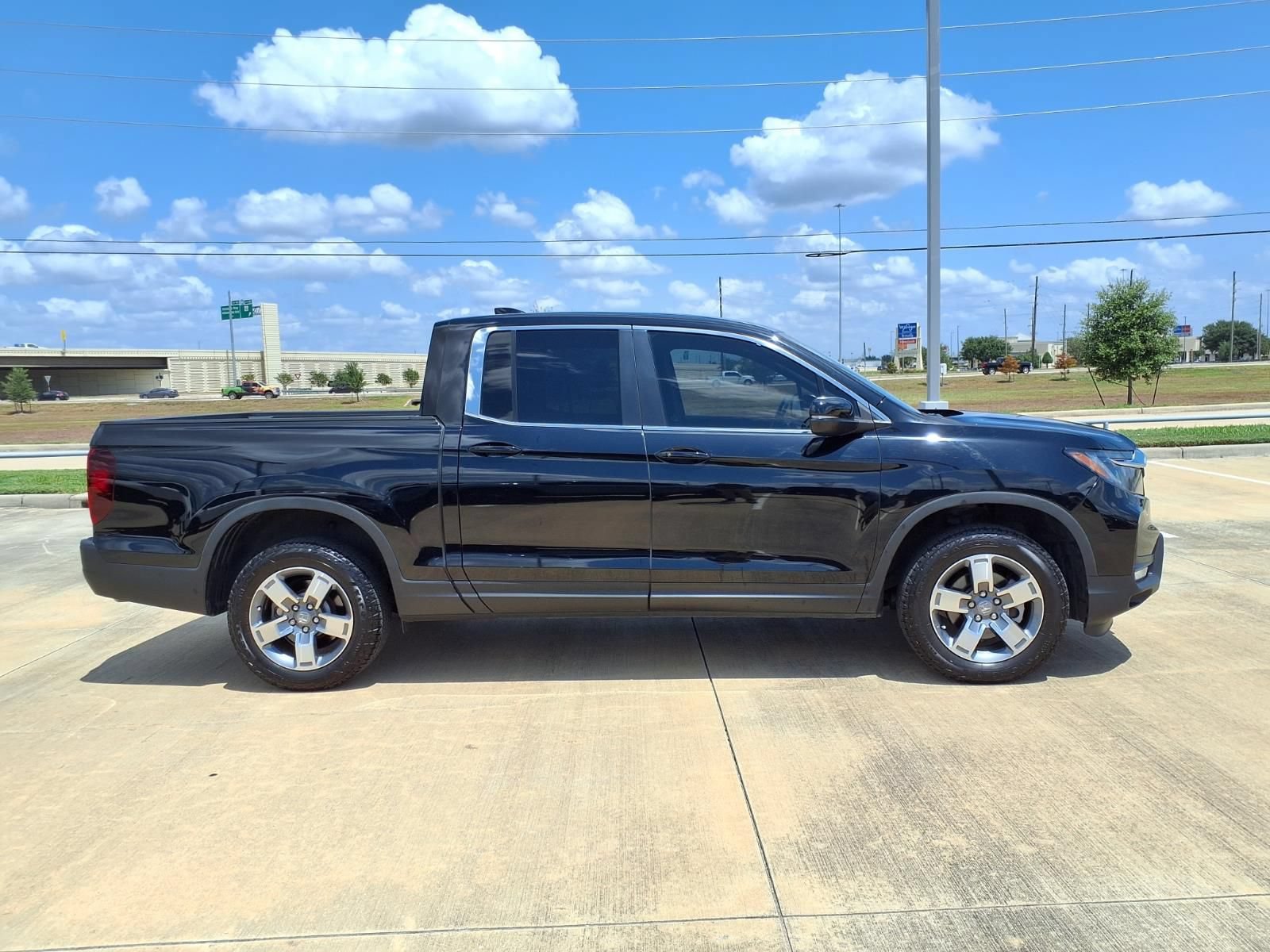 Used 2024 Honda Ridgeline RTL image 8