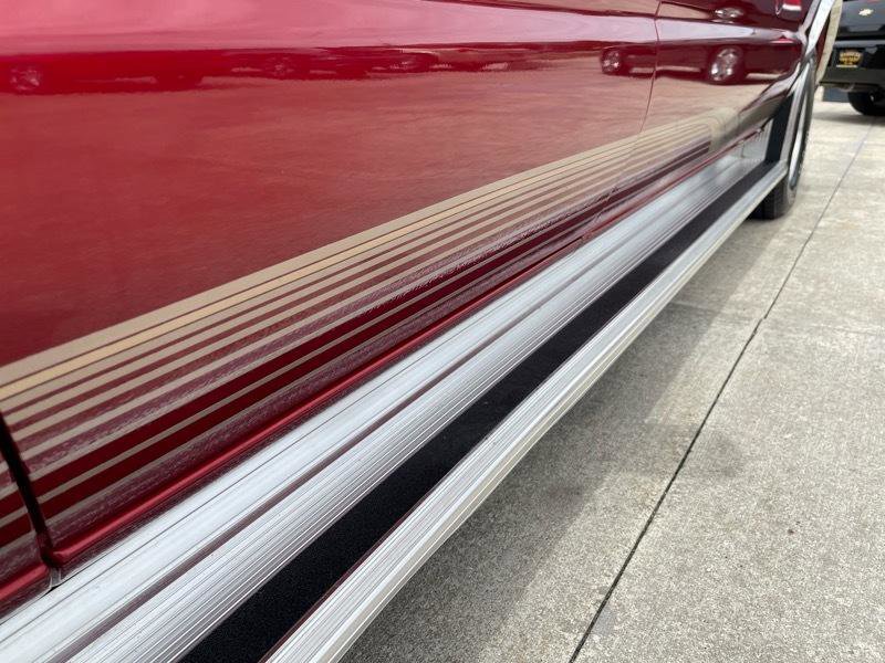 Used 1999 Ford E-150 and Econoline 150 RWD image 21